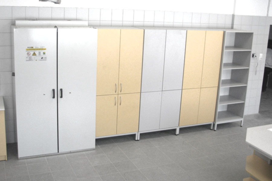 Szafy laboratoryjne VIAME — stalowe, modularne